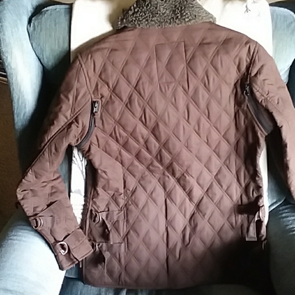 Womens coat - Picture 3 of 4